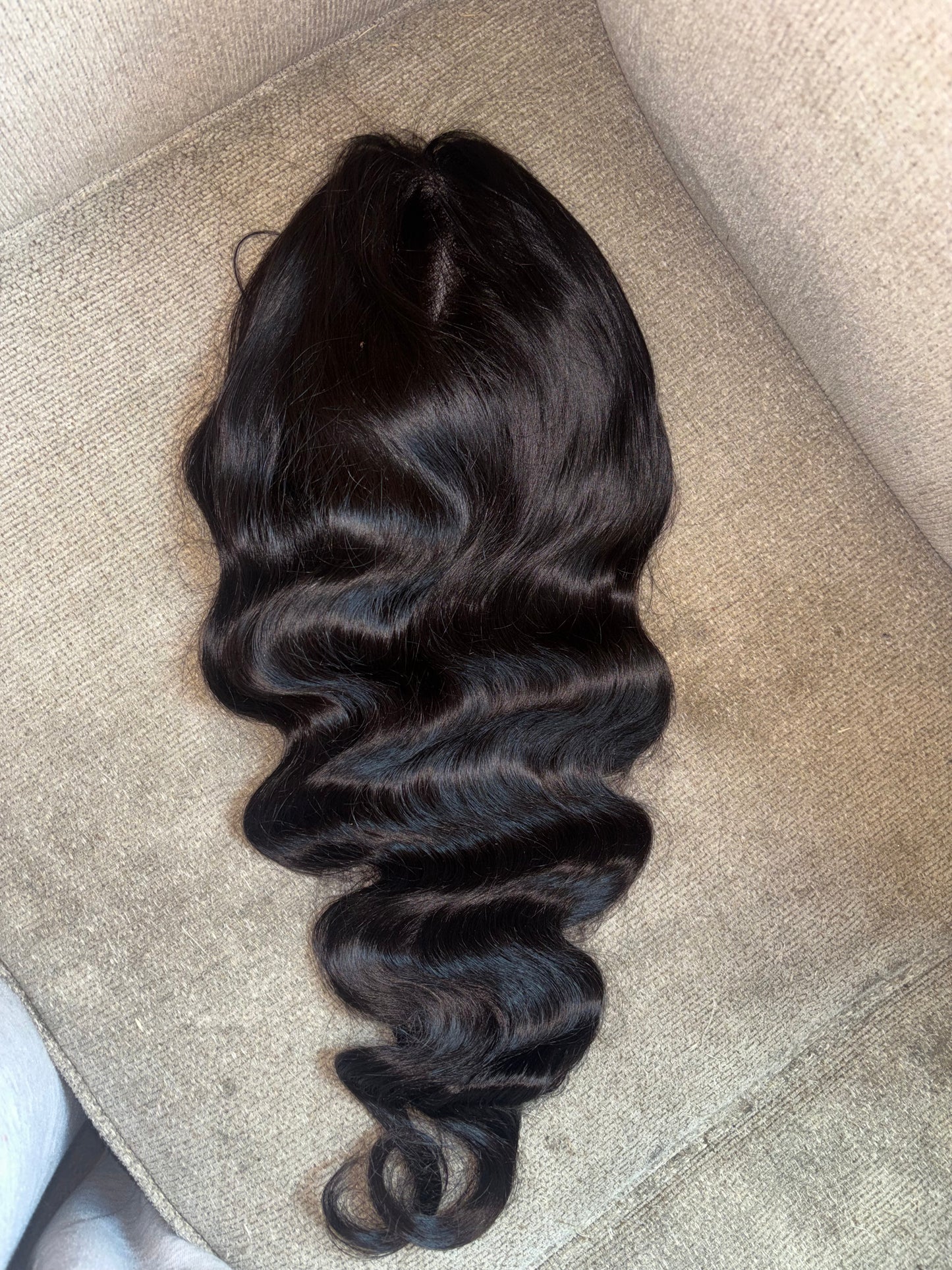 30” 13×6 Body Wave Lace Wig – Ready to Ship